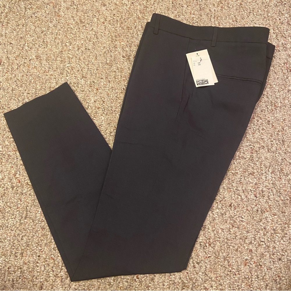 H&M Dark Blue / Navy Men’s Skinny Fit Dress Pants, 33R
